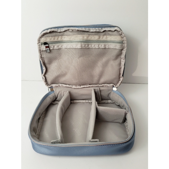 Blue Electronics Case - Picture 4 of 7